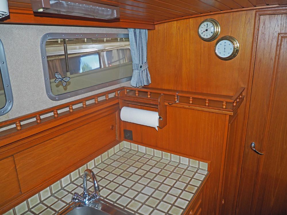 Cabin en avant, H&eacute;bergements